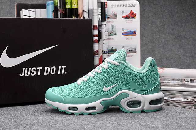 nike tn requin pas cher livraison gratuite